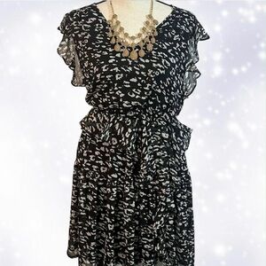 Simply Vera Vera Wang Floral Flowy Ruffled Dress